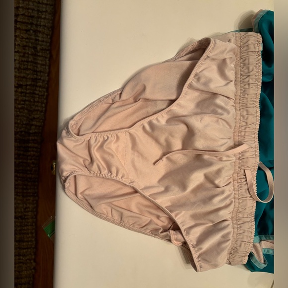 Nike shorts - Picture 4 of 4